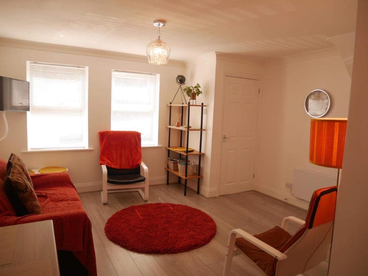 York City Centre, Recently Renovated 2 Bedroom Flat Экстерьер фото