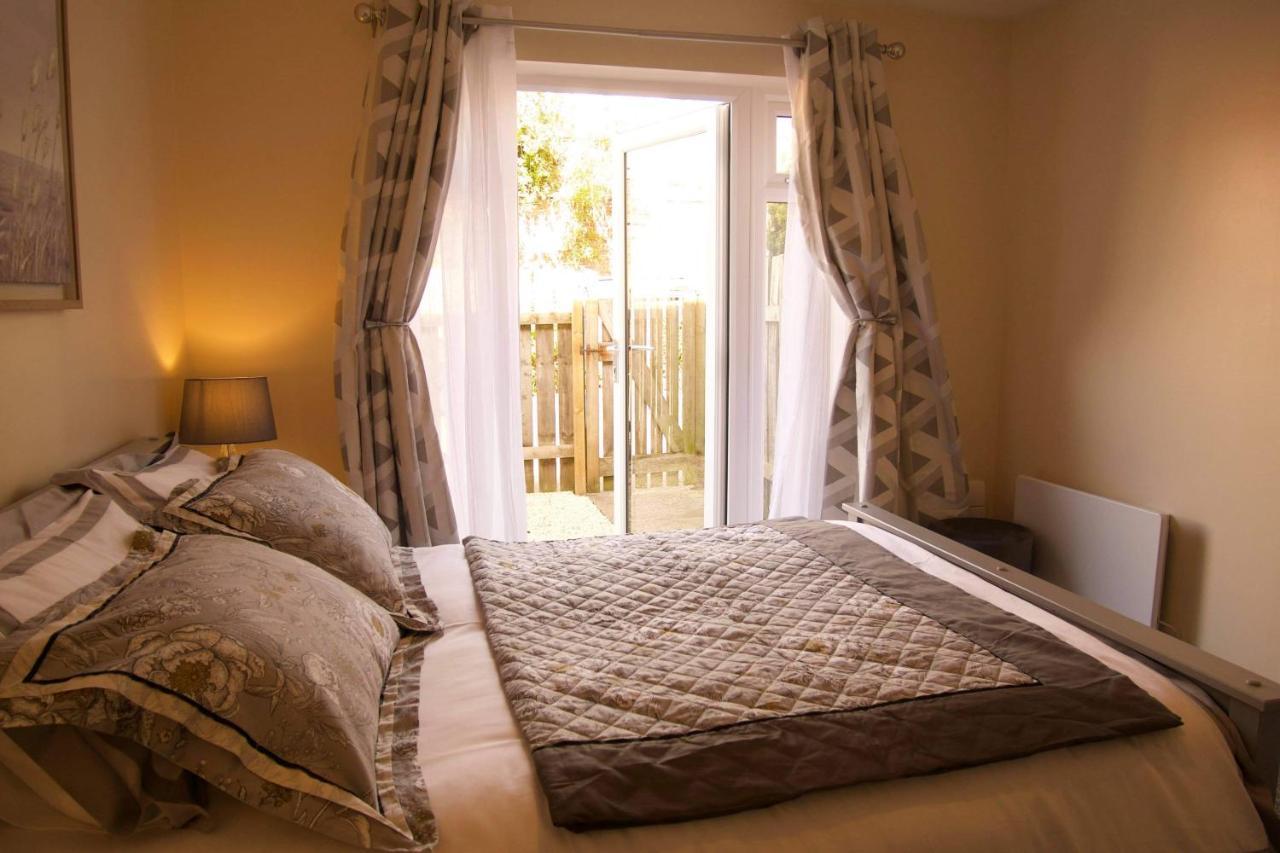 York City Centre, Recently Renovated 2 Bedroom Flat Экстерьер фото