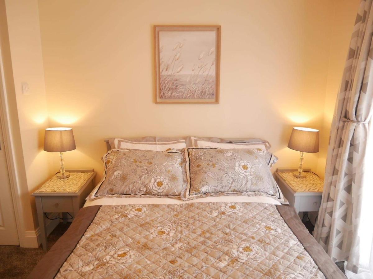 York City Centre, Recently Renovated 2 Bedroom Flat Экстерьер фото